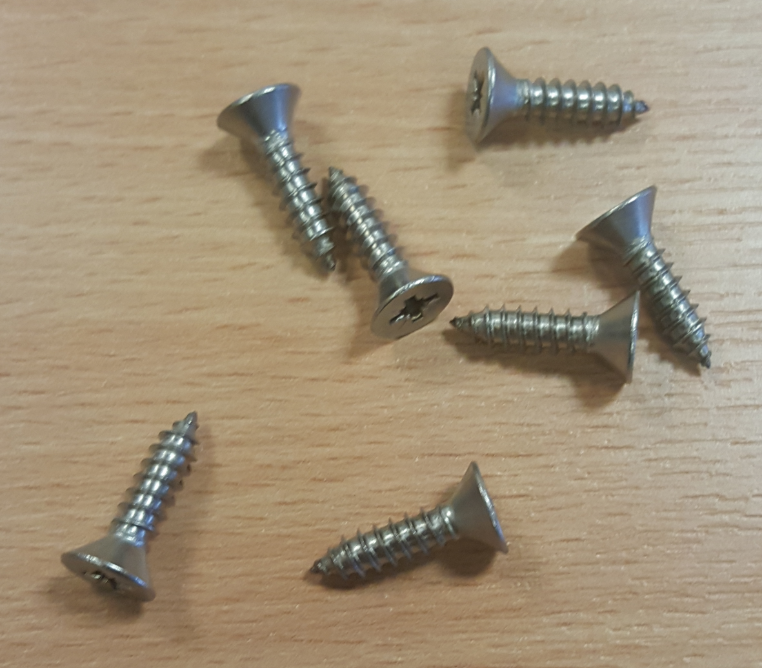 Pack of Self Tapping Screws (50 pcs) Simplified Building
